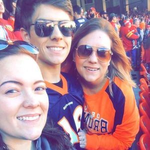 Meet your Posher, Hollie